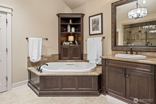 6 Forest Glen Lane SW, Lakewood, WA 98498