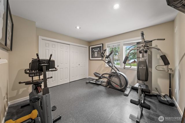 6 Forest Glen Lane SW, Lakewood, WA 98498