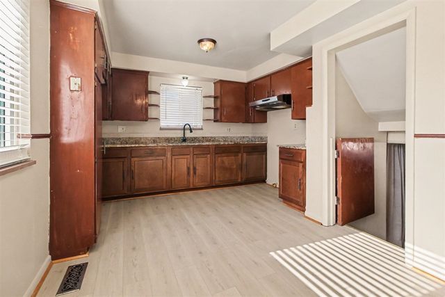 13429 Garfield Street, Redford, MI 48239