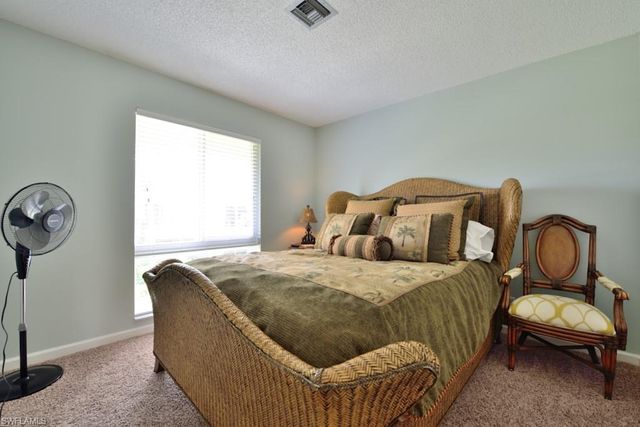 229 Palm DR 229-2, Naples, FL 34112