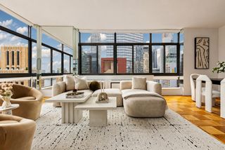 303 E 43RD Street # 25B, New York City, NY 10017