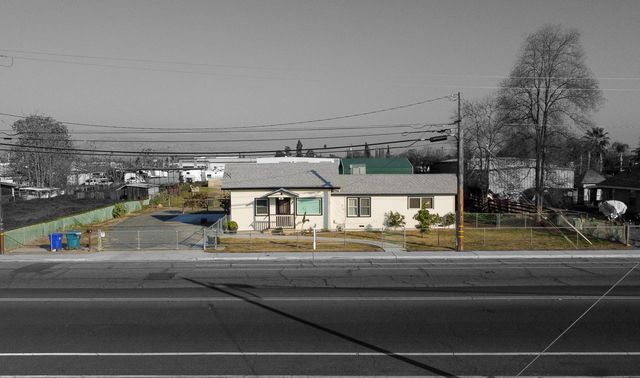 72 S Newcomb Street, Porterville, CA 93257