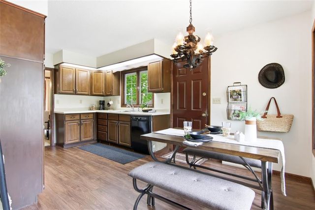 2719 E Deblene Lane, Eau Claire, WI 54703