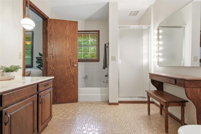 2719 E Deblene Lane, Eau Claire, WI 54703
