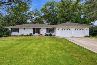 2719 E Deblene Lane, Eau Claire, WI 54703