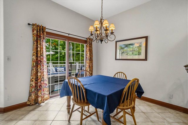 W144N9912 Sun Valley TRAIL, Germantown, WI 53022
