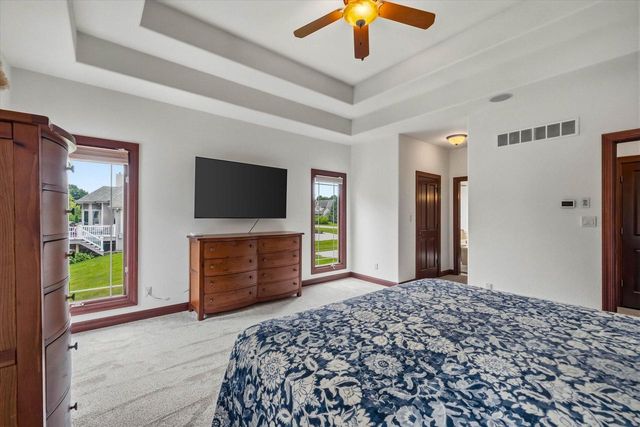 W144N9912 Sun Valley TRAIL, Germantown, WI 53022