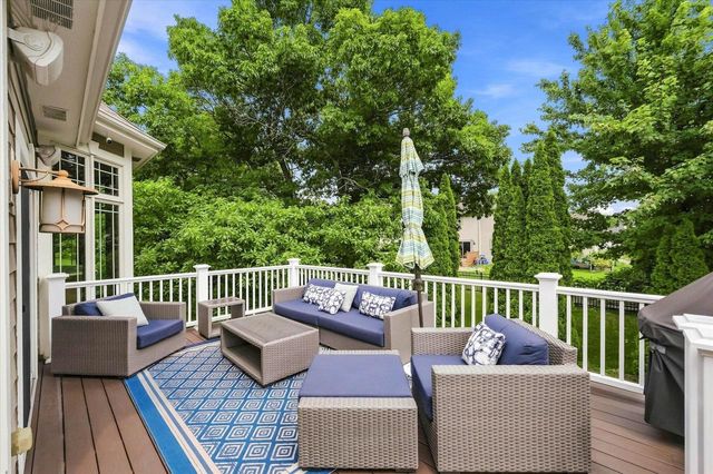 W144N9912 Sun Valley TRAIL, Germantown, WI 53022