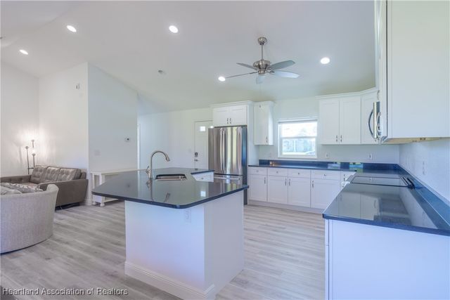 116 Captiva Court NE, Lake Placid, FL 33852