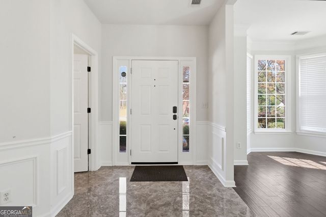 1634 Bailey Farms Drive, Lawrenceville, GA 30043