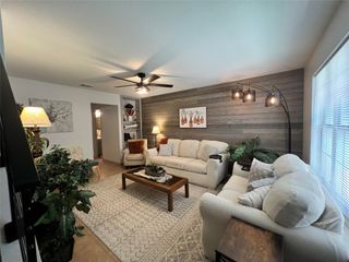 1337 S 11th Street, Waco, TX 76706