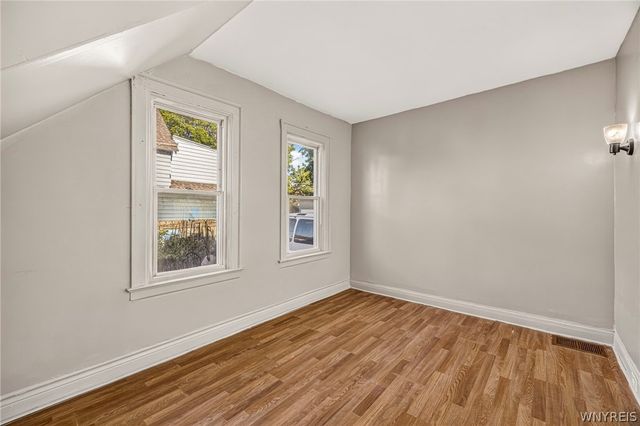 17 Inter Park Avenue, Buffalo, NY 14211