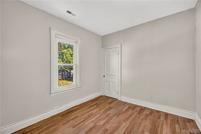 17 Inter Park Avenue, Buffalo, NY 14211