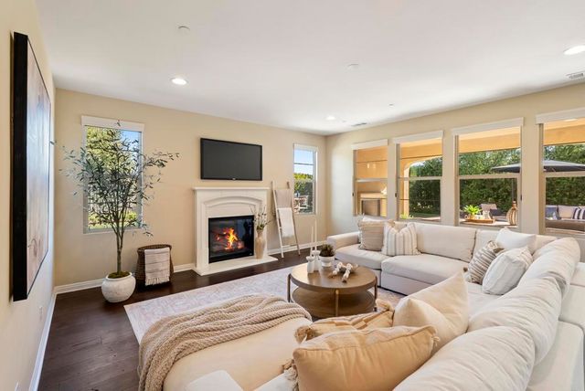 15665 S CHEVY CHASE, San Diego, CA 92127