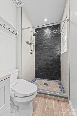 117 Robinson Avenue, Matthews, NC 28104