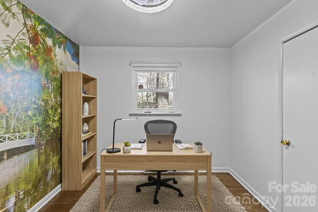 117 Robinson Avenue, Matthews, NC 28104