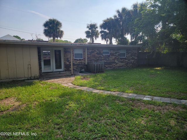 115 SARATOGA Circle S, Atlantic Beach, FL 32233