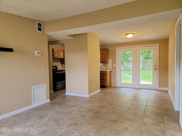 115 SARATOGA Circle S, Atlantic Beach, FL 32233