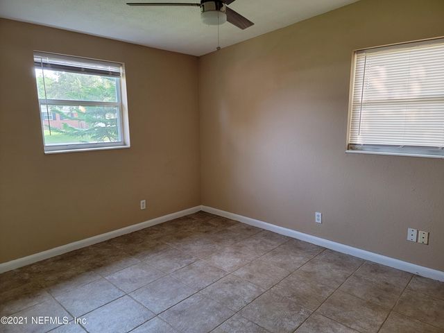 115 SARATOGA Circle S, Atlantic Beach, FL 32233