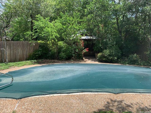 2818 Whisper Fawn St, San Antonio, TX 78230