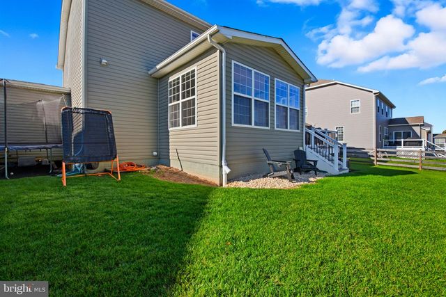 678 STONEGATE RD, Westminster, MD 21157