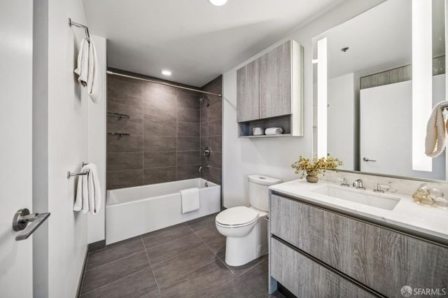 201 Folsom Street 21B, San Francisco, CA 94105