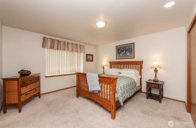 410 E Front Street, Port Angeles, WA 98362