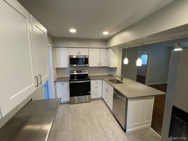 2047 Romeo Street, Ferndale, MI 48220