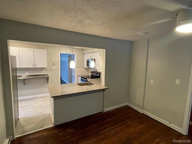 2047 Romeo Street, Ferndale, MI 48220