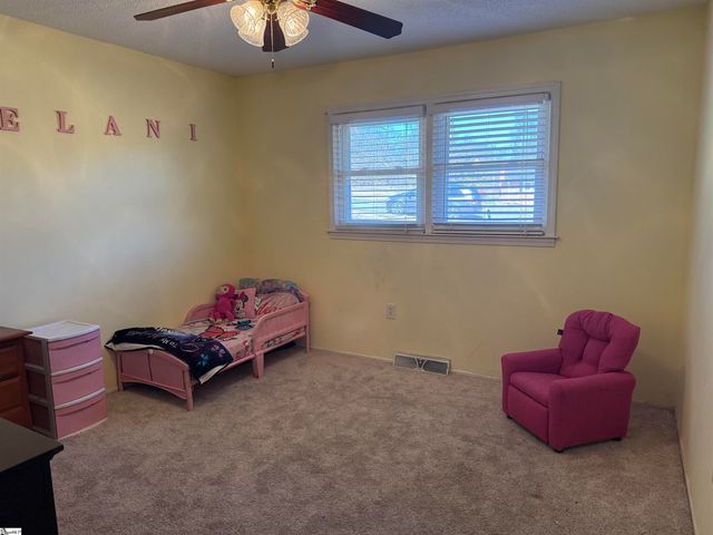 102 Olivarri Drive, Anderson, SC 29621