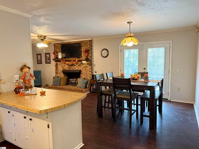 102 Olivarri Drive, Anderson, SC 29621