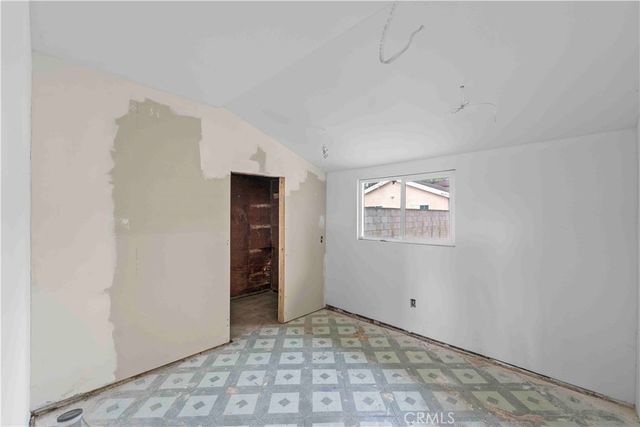 8669 San Gabriel, South Gate, CA 90280