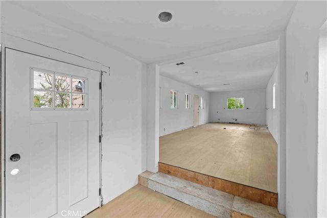 8669 San Gabriel, South Gate, CA 90280