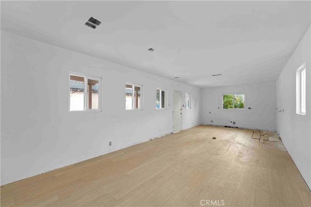 8669 San Gabriel, South Gate, CA 90280