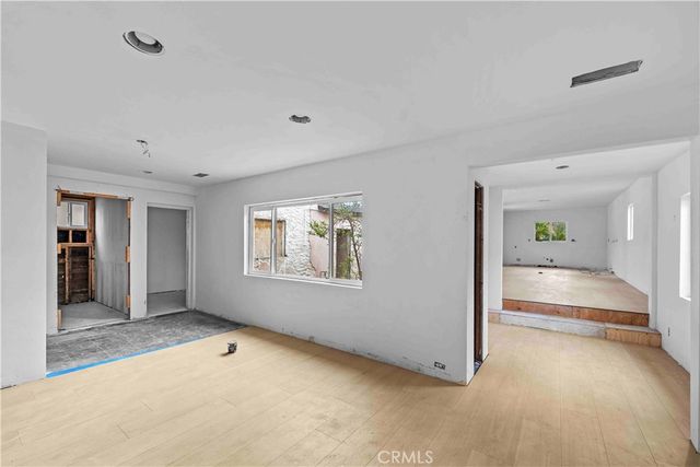 8669 San Gabriel, South Gate, CA 90280