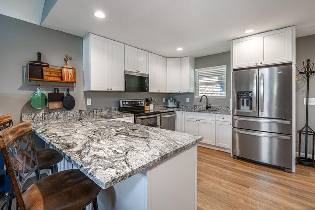 280 Wild Berry Lane, Hayesville, NC 28904