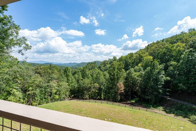 280 Wild Berry Lane, Hayesville, NC 28904