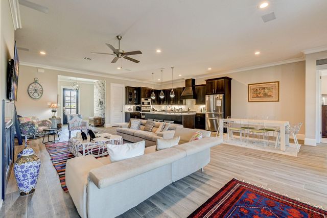 2339 Pale Star Drive, Conroe, TX 77384