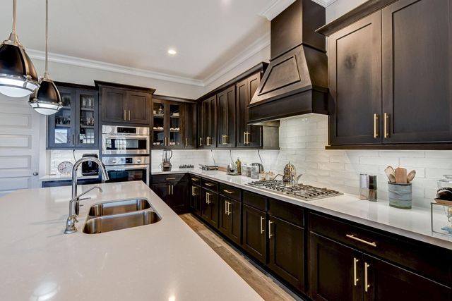 2339 Pale Star Drive, Conroe, TX 77384