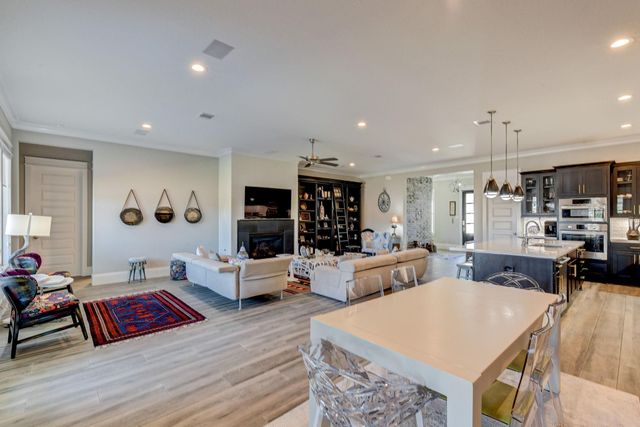 2339 Pale Star Drive, Conroe, TX 77384