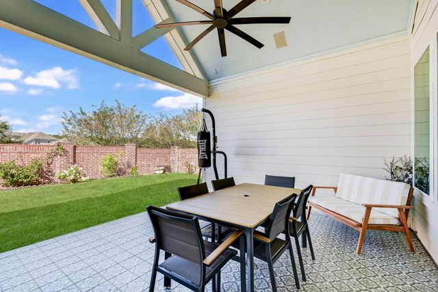 2339 Pale Star Drive, Conroe, TX 77384