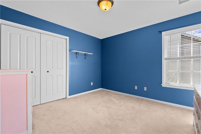 1008 SW Whistle Drive, Lee's Summit, MO 64082