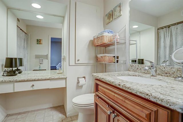 4040 San Felipe Street 109, Houston, TX 77027