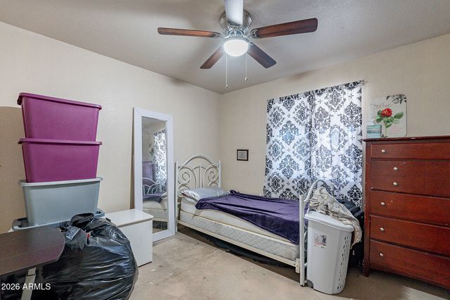 5344 W MERCER Lane, Glendale, AZ 85304