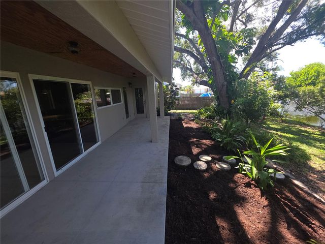 7708 NW 9TH AVE DRIVE, Bradenton, FL 34209