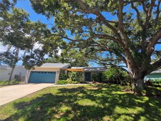 7708 NW 9TH AVE DRIVE, Bradenton, FL 34209