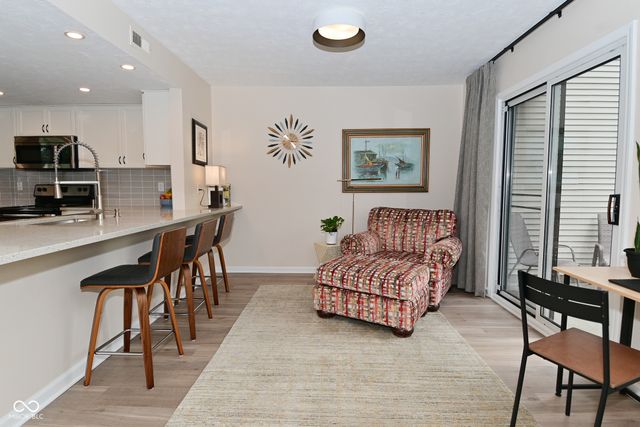 9477 Aberdare Drive, Indianapolis, IN 46250