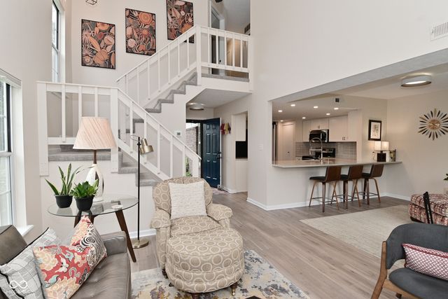 9477 Aberdare Drive, Indianapolis, IN 46250