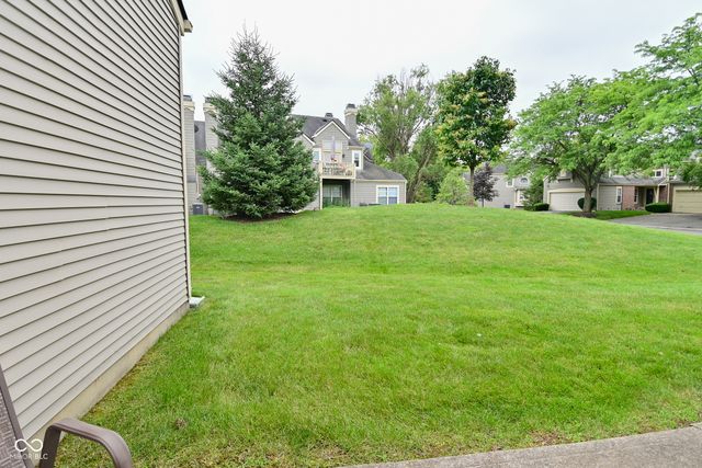 9477 Aberdare Drive, Indianapolis, IN 46250