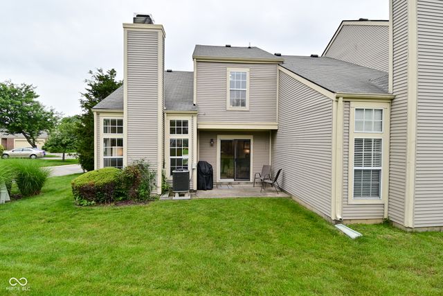 9477 Aberdare Drive, Indianapolis, IN 46250